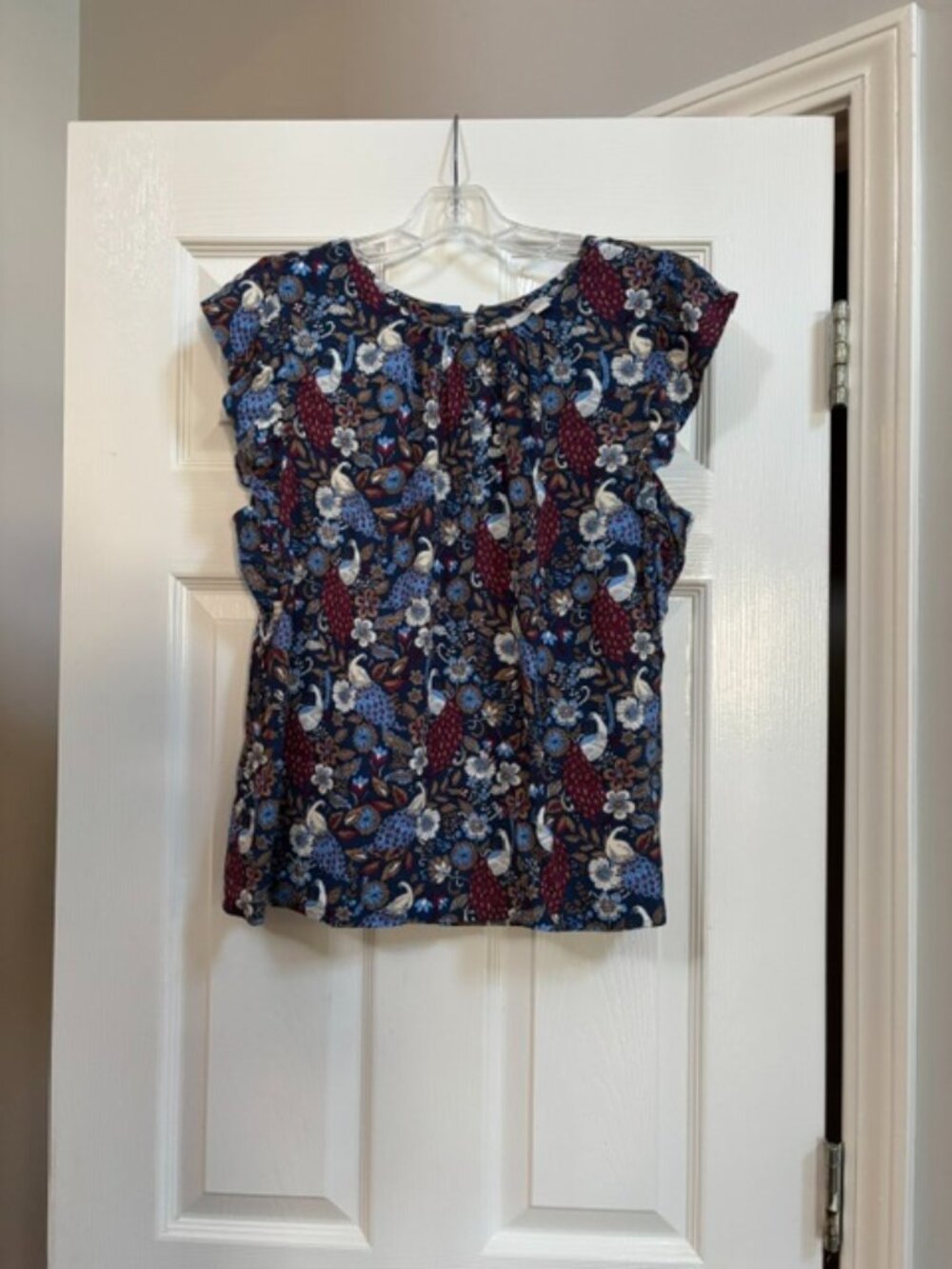 LOFT Blue Print Top with Flutter Sleeves L